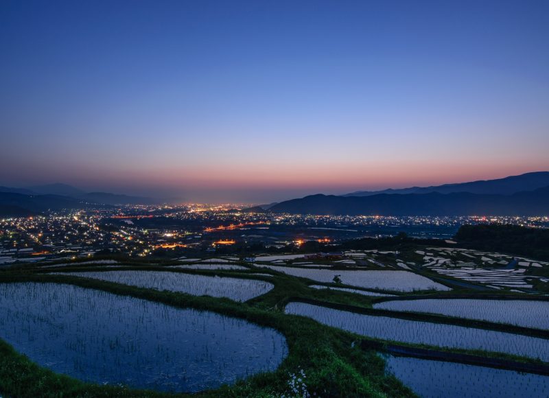 姨捨の棚田の夜景